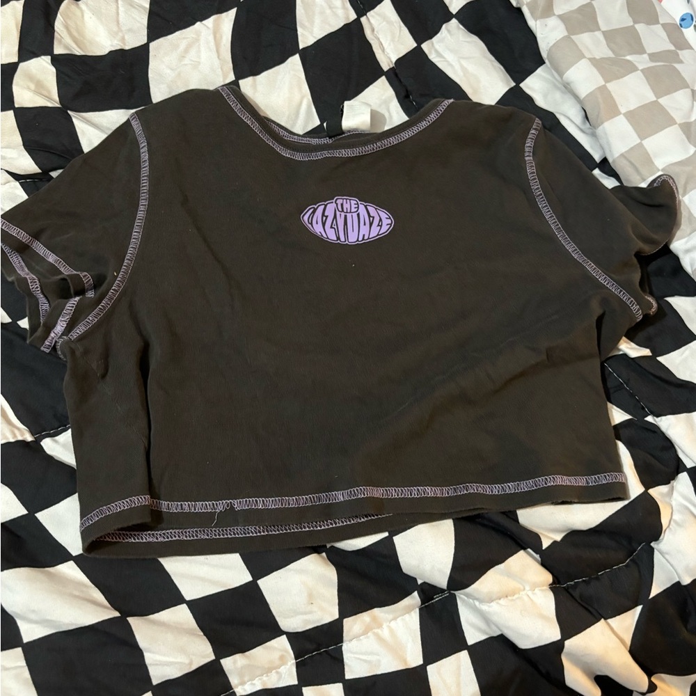 Cropped tee